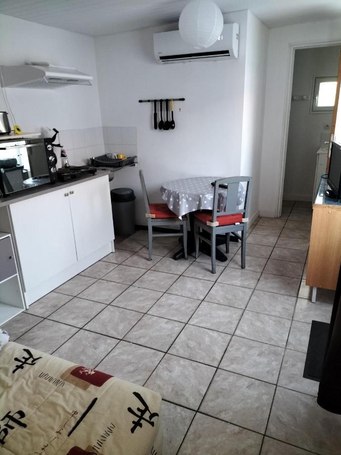 Maisonnee Avec Une Chambre Saint-Michel-en-l'Herm Zewnętrze zdjęcie